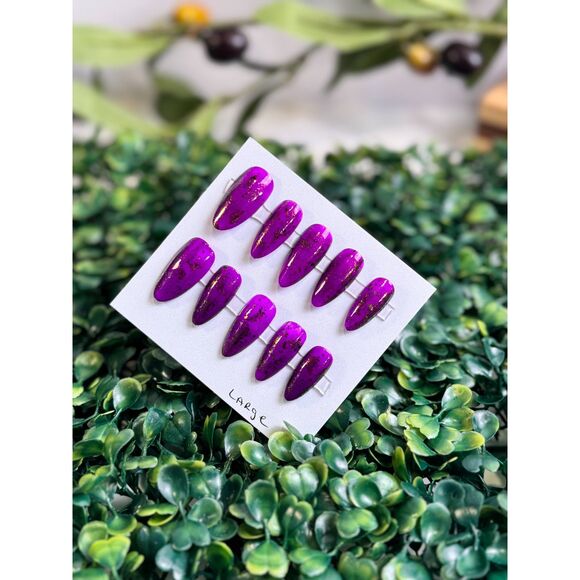 Purple Shimmer Almond -Handpainted/Designed Reusable Press on Nails - Picture 4 of 4